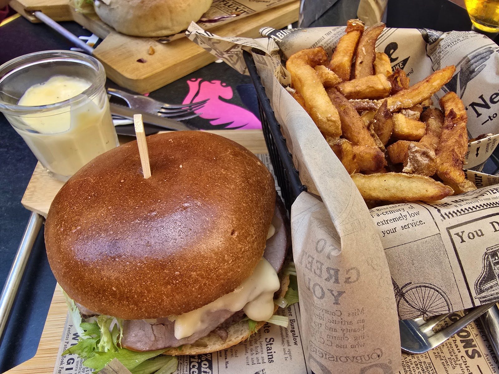 Delirium Café, restaurant à Dijon