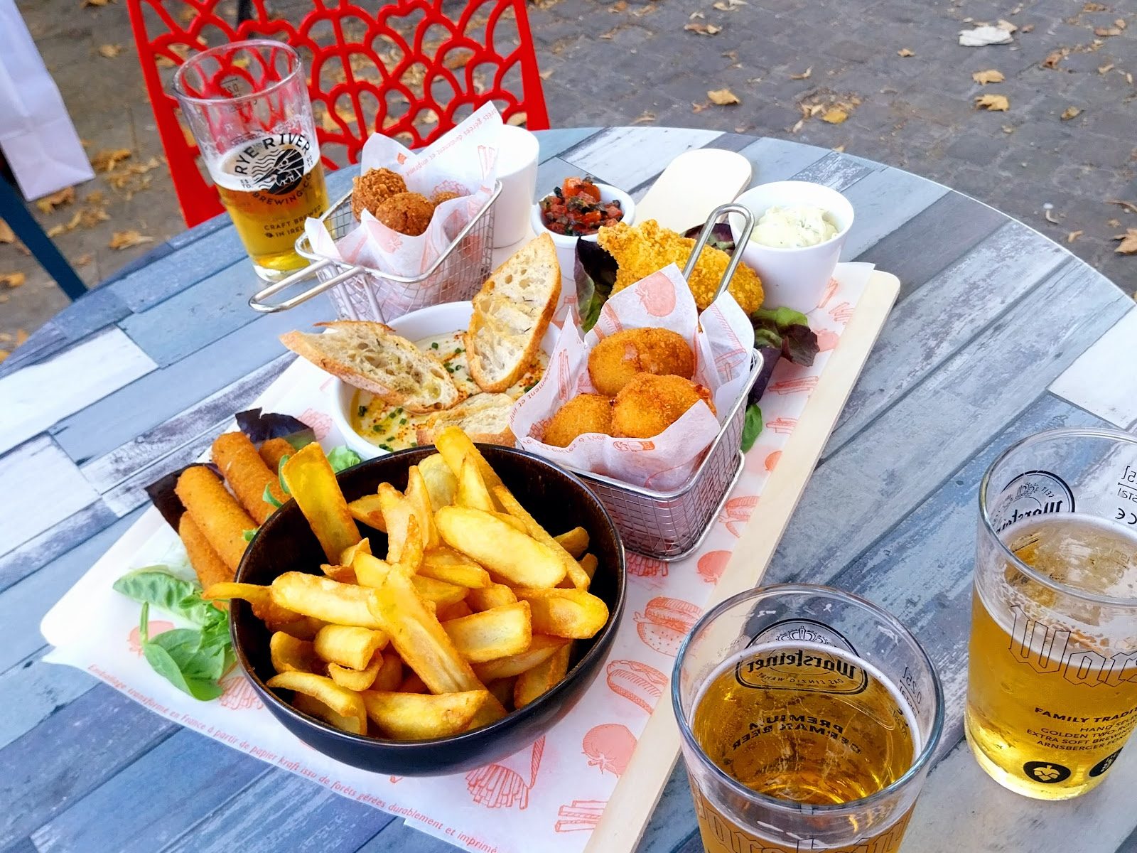 Entrepotes, restaurant à Dijon