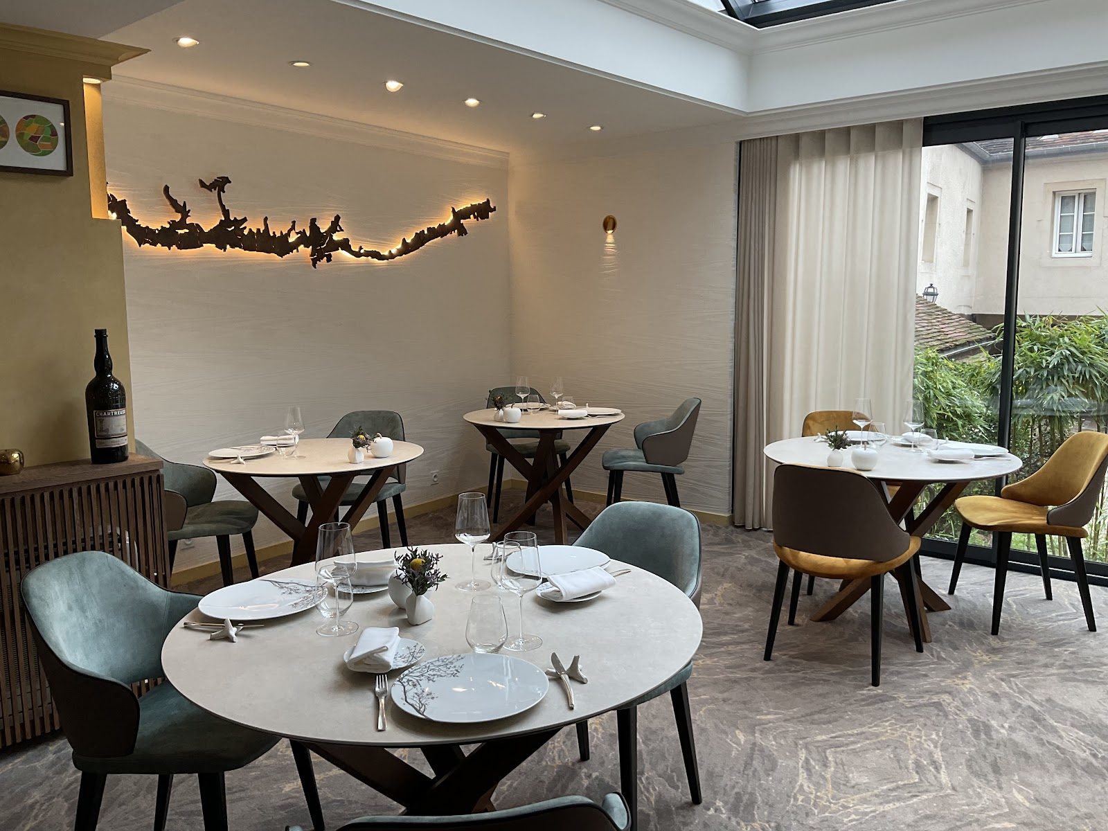 Origine par Tomofumi Uchimura, restaurant à Dijon